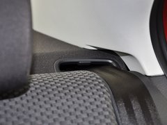 2014款 1.6L 自动 时尚型