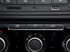 2014款 1.6L 自动 时尚型