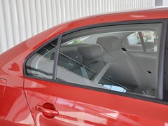 2014款 1.6L 自动 时尚型