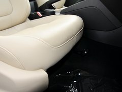 2014款 1.6L 自动 舒适型