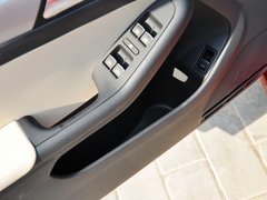 2014款 1.6L 自动 舒适型