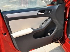 2014款 1.6L 自动 舒适型