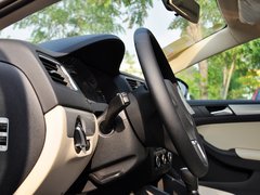2014款 1.6L 自动 舒适型