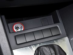 2014款 改款 1.6L 自动 舒适型