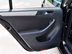 2014款 改款 1.6L 自动 舒适型