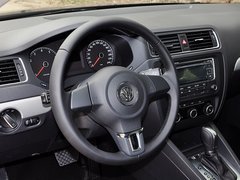 2014款 改款 1.6L 自动 舒适型