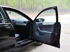 2014款 改款 1.6L 自动 舒适型