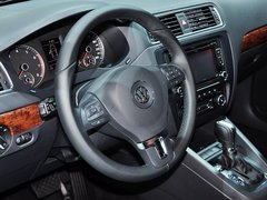2014款 1.8TSI 自动 旗舰版