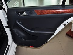 2014款 1.8TSI 自动 旗舰版