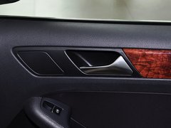 2014款 1.8TSI 自动 旗舰版