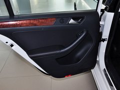 2014款 1.8TSI 自动 旗舰版