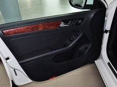 2014款 1.8TSI 自动 旗舰版