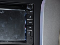 启辰D50 2013款 1.6L 手动 北斗导航版