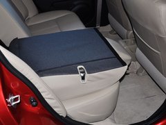 启辰R50 2013款 1.6L 手动 北斗导航版