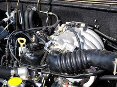 2012款 2.8T 手动 两驱商务版