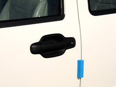 2012款 2.8T 手动 两驱商务版