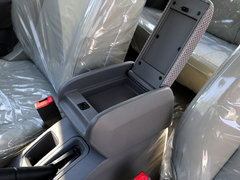 2012款 2.8T 手动 两驱商务版