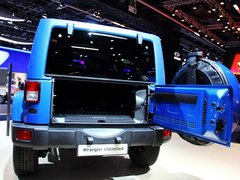 2014款 3.6L 龙腾典藏版 5座