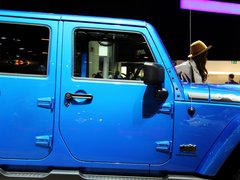 2014款 3.6L 龙腾典藏版 5座
