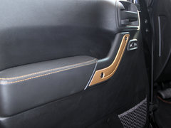 2014款 3.6L 龙腾典藏版 5座