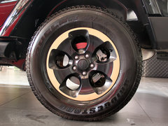 2014款 3.6L 龙腾典藏版 5座