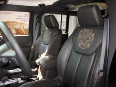 2014款 3.6L 龙腾典藏版 5座