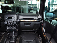2014款 3.6L 龙腾典藏版 5座