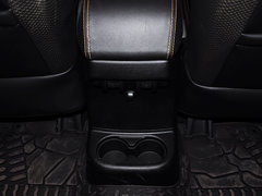 2014款 3.6L 龙腾典藏版 5座
