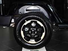 2014款 3.6L 龙腾典藏版 5座