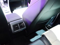 2014款 R 2.0 DSG 敞篷版