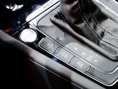 2014款 R 2.0 DSG 敞篷版