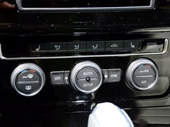2014款 R 2.0 DSG 敞篷版