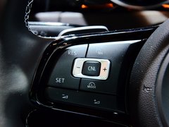 2014款 R 2.0 DSG 敞篷版