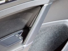 2014款 R 2.0 DSG 敞篷版