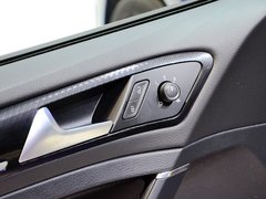 2014款 R 2.0 DSG 敞篷版