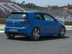 2014款 R 2.0 DSG 敞篷版