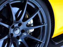 2014款 迈凯伦P1 3.8T 标准型