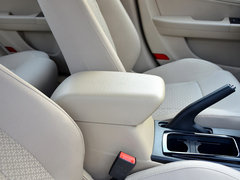 2013款 1.6L 手动 豪华型