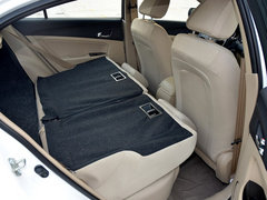 2013款 1.6L 手动 豪华型