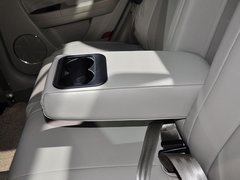 2013款 1.6L 手动 尊贵型