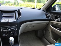 2013款 1.6L 手动 尊贵型
