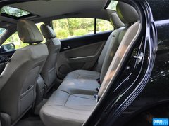 2013款 1.6L 手动 尊贵型