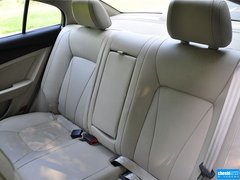 2013款 1.6L 手动 尊贵型