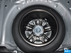 2013款 1.6L 手动 尊贵型
