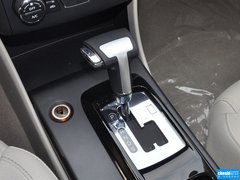 2013款 1.6L 自动 豪华型