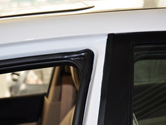 2013款 1.8L 自动 尊贵型