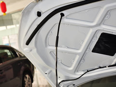 2013款 1.8L 自动 尊贵型