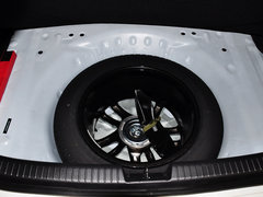 2013款 1.8L 自动 尊贵型