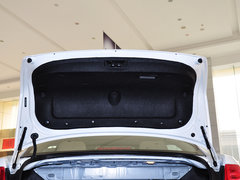 2013款 1.8L 自动 尊贵型
