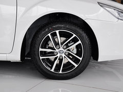 2013款 1.8L 自动 尊贵型